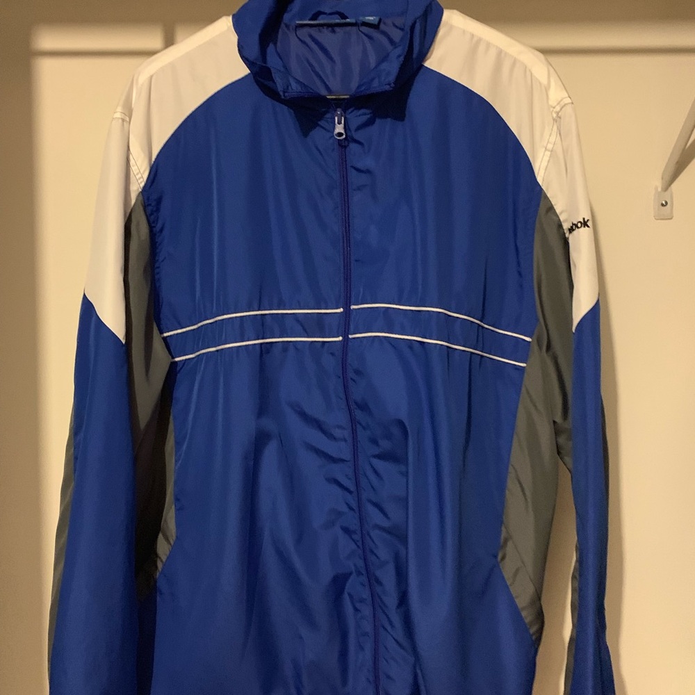 Wind breaker